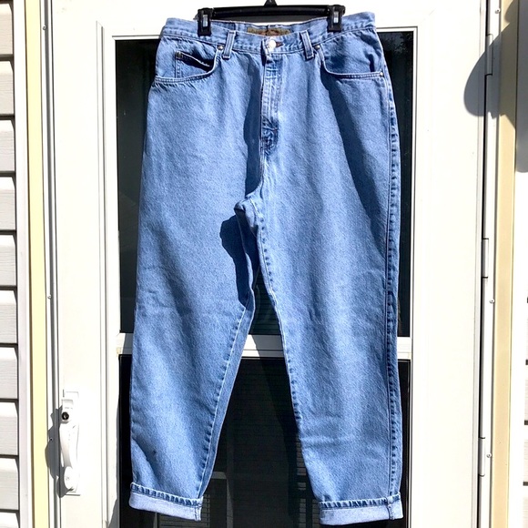 Levi's Denim - Levi’s High Waist Mom Jeans